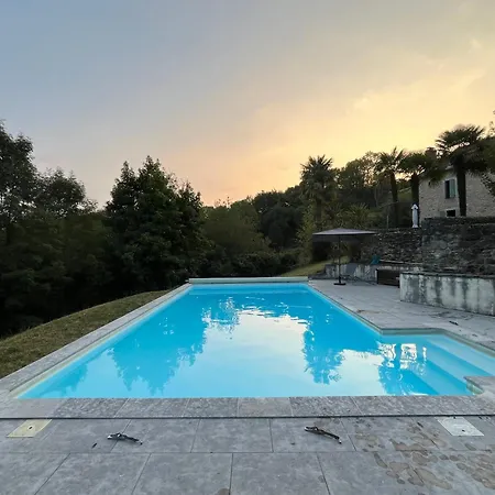 Casa Hourquet Nature Piscine Et Face Pyrenees * Montaut (Pyrenees-Atlantiques)